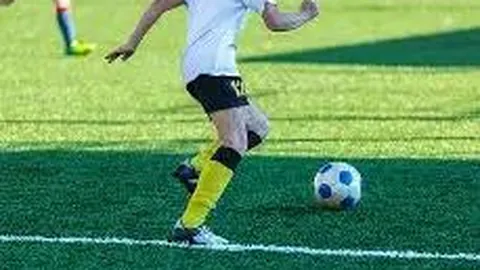 戴维斯末节贡献关键分助湖人险胜，空切三分错失绝杀良机