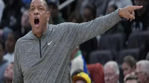 欧罗巴周四005：帕纳辛纳科斯VS皇家贝蒂斯专家质合分析及前