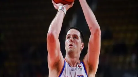 周六012德甲焦点对决：波鸿迎战莱比锡红牛